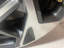 Load image into Gallery viewer, 1x Alufelge 16 Zoll 6.5" 5x114.3 50ET Glanz Graphit 52910-G4AA0 Hyundai I30 Iii FEL8172454568st