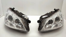 Laden Sie das Bild in den Galerie-Viewer, Frontscheinwerfer Mercedes-Benz W221 A2218207561 Xenon Links Headlight