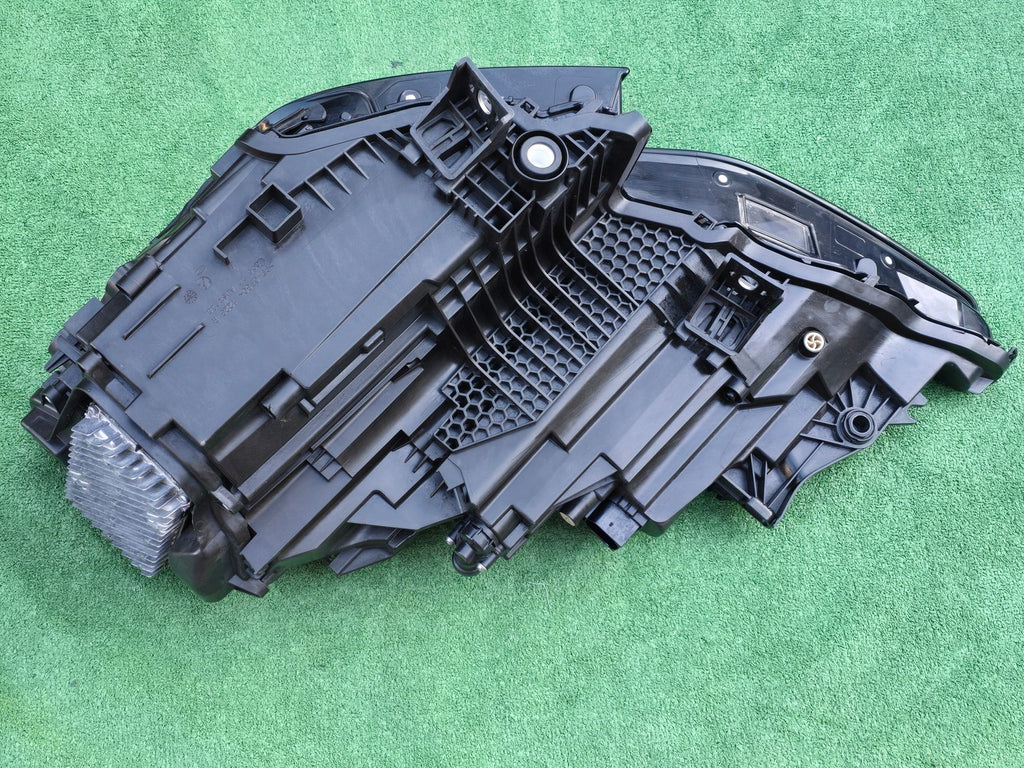 Frontscheinwerfer Audi Q8 4M8941040 LED Rechts Scheinwerfer Headlight SCH4566918316gq