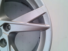 Load image into Gallery viewer, 1x Alufelge 17 Zoll 7.0&quot; 5x112 43ET Glanz Silber 8U0601025 Audi Rim Wheel