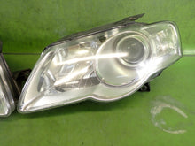 Load image into Gallery viewer, Frontscheinwerfer VW Passat 3C0941005M C0941006M Halogen Rechts oder Links