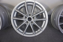 Laden Sie das Bild in den Galerie-Viewer, 1x Alufelge 17 Zoll 7.5" 5x112 27ET Glanz Silber 6868217 BMW G11 G12 Rim Wheel FEL5280131168qc