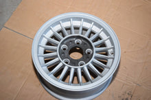 Load image into Gallery viewer, 1x Alufelge 14 Zoll 6.5&quot; 5x120 25ET 1118282 BMW E23 Rim Wheel