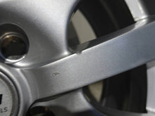 Laden Sie das Bild in den Galerie-Viewer, 1x Alufelge 16 Zoll 7.0" 4x100 35ET Glanz Silber KBA47636 Dacia Sandero Ii FEL7981028996vs