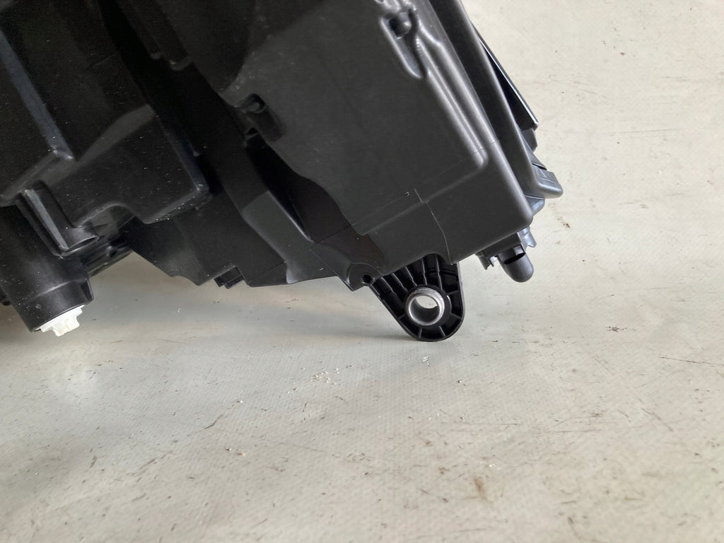 Frontscheinwerfer Skoda Enyaq 5LB941015A Full LED Links Scheinwerfer Headlight