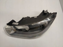 Laden Sie das Bild in den Galerie-Viewer, Frontscheinwerfer Audi A1 8X0941003 Ein Stück (Rechts oder Links) Headlight SCH6746931831xr