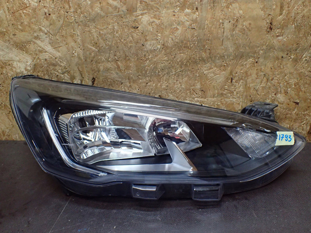 Frontscheinwerfer Ford Focus MX7B-13E014-CC Rechts Scheinwerfer Headlight