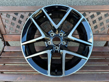 Load image into Gallery viewer, 1x Alufelge 18 Zoll 8.0" 5x114.3 50ET Glanz Schwarz 18080A Honda Civic I FEL4427177649vt