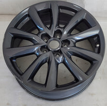 Laden Sie das Bild in den Galerie-Viewer, 1x Alufelge 18 Zoll 7.0&quot; 5x114.3 45ET 9965B57080 Mazda 3 Bp Rim Wheel