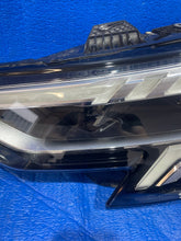 Laden Sie das Bild in den Galerie-Viewer, Frontscheinwerfer Audi A3 8Y0941033 LED Links Scheinwerfer Headlight