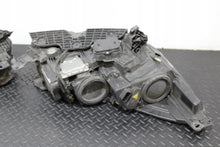 Laden Sie das Bild in den Galerie-Viewer, Frontscheinwerfer Ford Kuga I GV41-13D154-AH GV41-13D155-AH LED Ein Satz SCH8210898033br