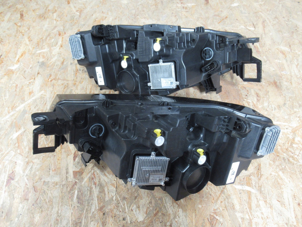 Frontscheinwerfer Mercedes-Benz Id.4 11B941006A 11B941005A LED Ein Satz