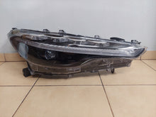 Laden Sie das Bild in den Galerie-Viewer, Frontscheinwerfer Toyota Corolla 16-184 LED Rechts Scheinwerfer Headlight