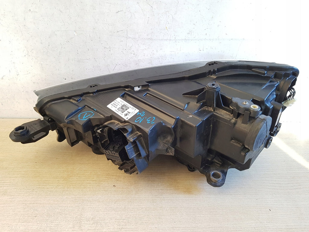 Frontscheinwerfer Skoda Scala 657941016A LED Rechts Scheinwerfer Headlight SCH5516232570nn