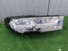 Laden Sie das Bild in den Galerie-Viewer, Frontscheinwerfer Audi Q7 4M0941036 LED Rechts Scheinwerfer Headlight SCH3090309602vo