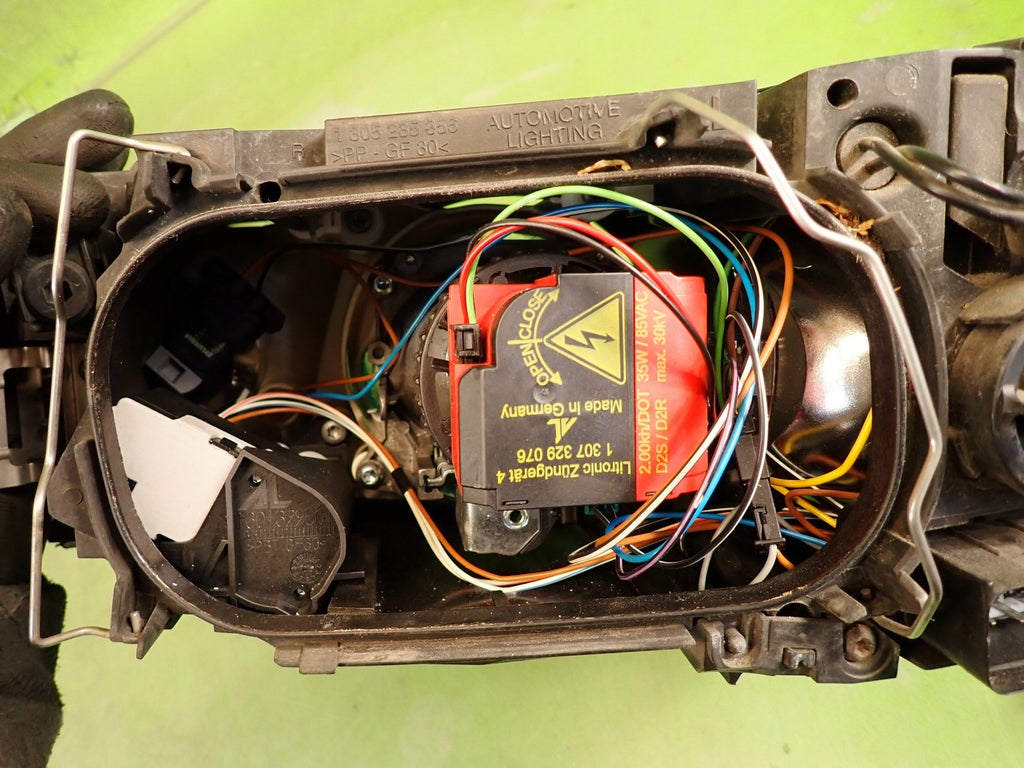 Frontscheinwerfer Volvo S40 II 31335246 0301198276 Xenon Rechts Headlight SCH5184248100in