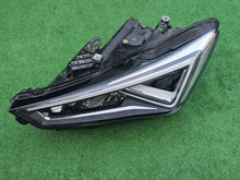 Laden Sie das Bild in den Galerie-Viewer, Frontscheinwerfer Seat Leon 5FB941007F Links Scheinwerfer Headlight SCH9503209647ai