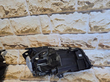 Laden Sie das Bild in den Galerie-Viewer, Frontscheinwerfer Mercedes-Benz W176 A1769068900 Links Scheinwerfer Headlight SCH8354636347pm