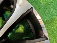 Load image into Gallery viewer, 1x Alufelge 16 Zoll 6.5" 5x114.3 44ET 403005287R Renault Zoe Rim Wheel FEL3063008141rv