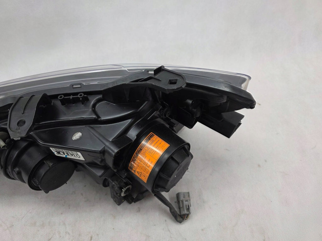Frontscheinwerfer Mitsubishi Outlander III 8301C204 Rechts Headlight SCH8009900135vb