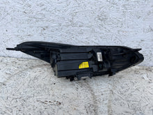 Laden Sie das Bild in den Galerie-Viewer, Frontscheinwerfer Kia Sportage IV 92101-F1110 Xenon Links Scheinwerfer Headlight SCH2670152730iv