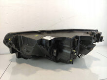 Laden Sie das Bild in den Galerie-Viewer, Frontscheinwerfer Skoda Octavia IV 5E4941010 LED Rechts Scheinwerfer Headlight SCH1684486047rv