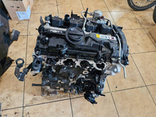 Laden Sie das Bild in den Galerie-Viewer, Motor BMW G21 G22 G20 G26 B48B20A 2.0 30TKm Hybrid Engine Unkomplett