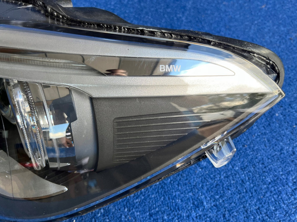 Frontscheinwerfer BMW 1 F20 A9722967710 A8722967807 Xenon Ein Satz Headlight SCH2089755839ri
