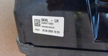 Laden Sie das Bild in den Galerie-Viewer, Frontscheinwerfer Skoda Enyaq 5LB941035A Links Scheinwerfer Headlight SCH9237456704uc