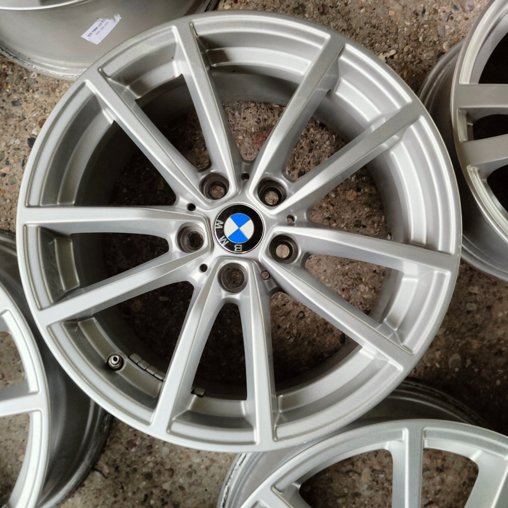 4x Alufelge 17 Zoll 7.5" 5x112 30ET Glanz Silber 6883520 BMW Rim Wheel FEL4429919437qh