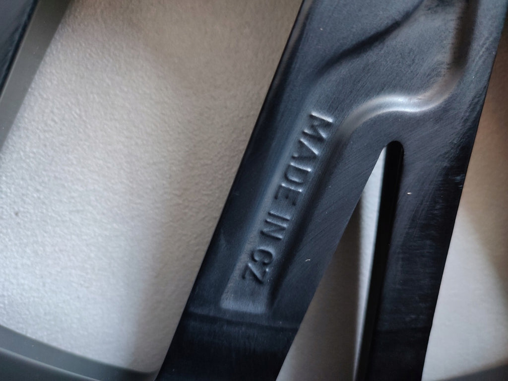 1x Alufelge 18 Zoll 7.5" 5x112 25ET Glanz Schwarz 6885305 BMW 3 G21 G20 FEL9763821708wo