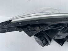 Laden Sie das Bild in den Galerie-Viewer, Frontscheinwerfer Kia Ceed 921011H Links Scheinwerfer Headlight