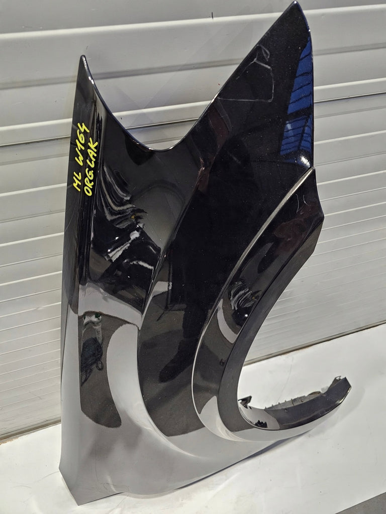 Kotflügel Mercedes-Benz W164 Vorne Rechts Zum Streichen