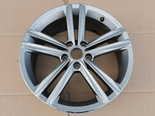 Laden Sie das Bild in den Galerie-Viewer, 1x Alufelge 18 Zoll 5G0601025DC VW Golf Vii Rim Wheel FEL4518090422qj