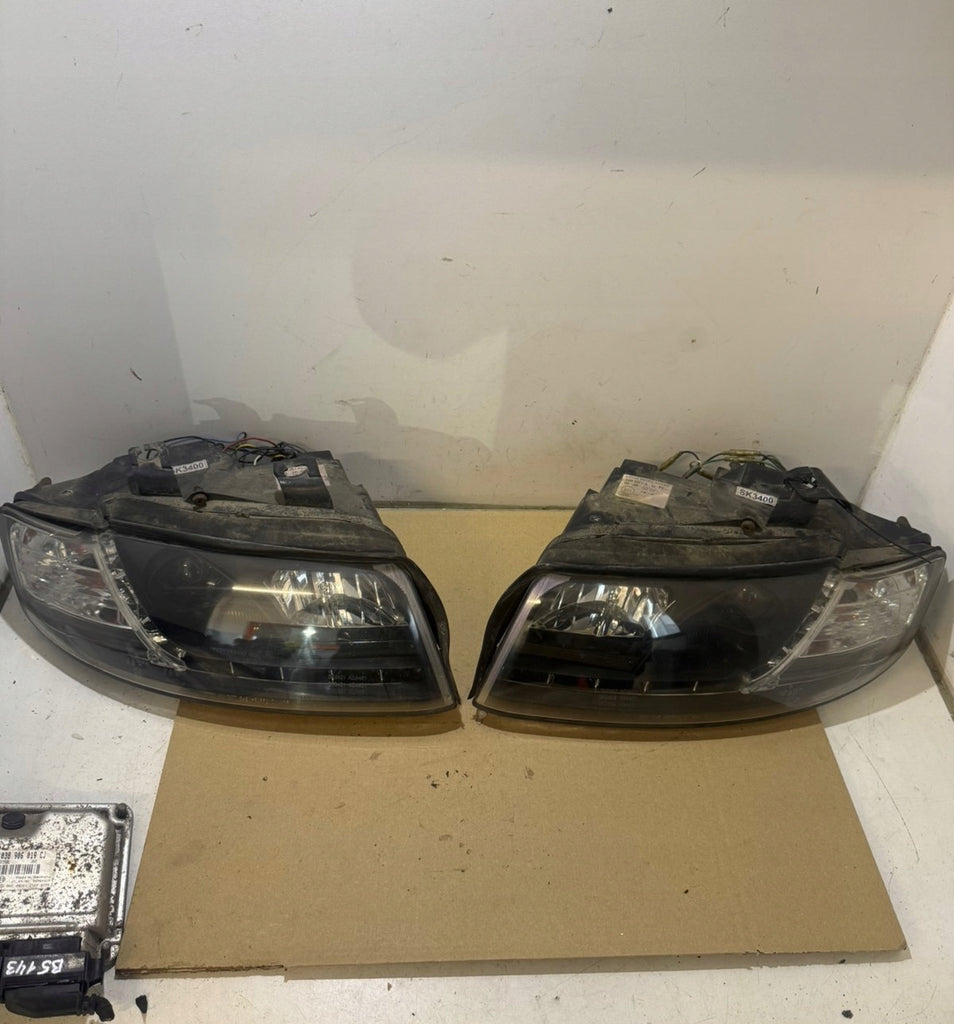Frontscheinwerfer Audi A4 B6 Ein Satz Scheinwerfer Headlight SCH8702280319ws
