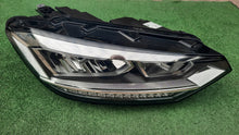 Laden Sie das Bild in den Galerie-Viewer, Frontscheinwerfer VW Touran 5TB941036B FULL LED Rechts Scheinwerfer Headlight