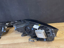 Laden Sie das Bild in den Galerie-Viewer, Frontscheinwerfer Jaguar Xe X760 GX7313W029DG 1LL01181124GX73-13W029-DG Links SCH1673545280md