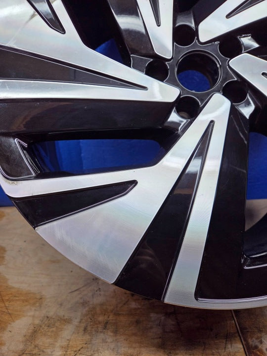 1x Alufelge 21 Zoll 9.0" 5x112 42ET 11A601025T VW Id.4 Rim Wheel FEL7500354924hx