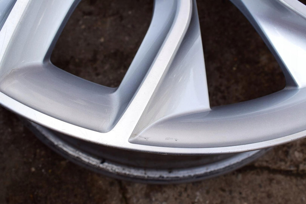 1x Alufelge 19 Zoll 8.0" 5x112 45ET Glanz Silber 57A601025G Skoda Karoq