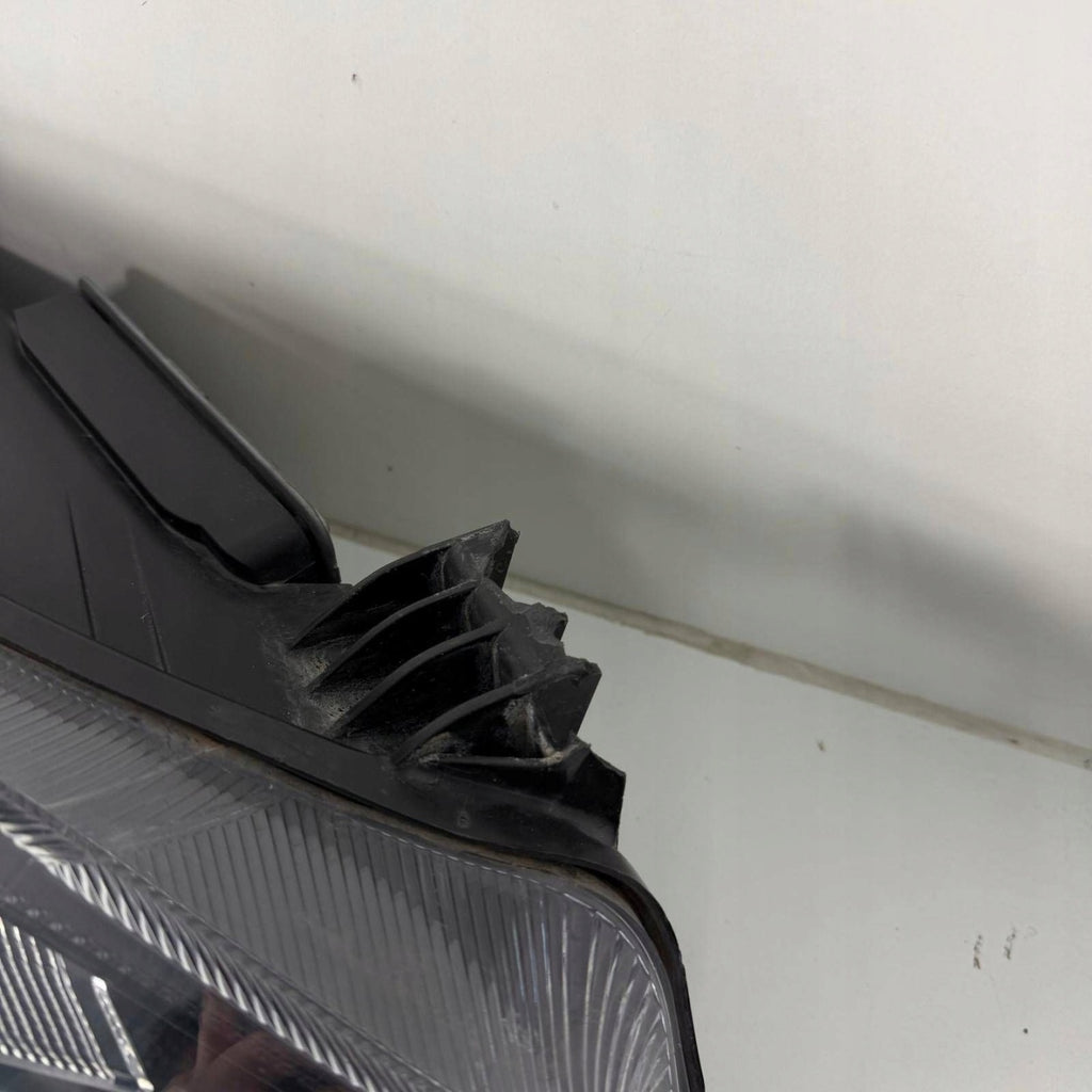 Frontscheinwerfer Ford Focus 7B13E014ED Rechts Scheinwerfer Headlight SCH3528149999xf