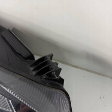 Load image into Gallery viewer, Frontscheinwerfer Ford Focus 7B13E014ED Rechts Scheinwerfer Headlight SCH3528149999xf