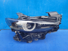 Laden Sie das Bild in den Galerie-Viewer, Frontscheinwerfer Mazda 3 BCJH51030 LED Rechts Scheinwerfer Headlight