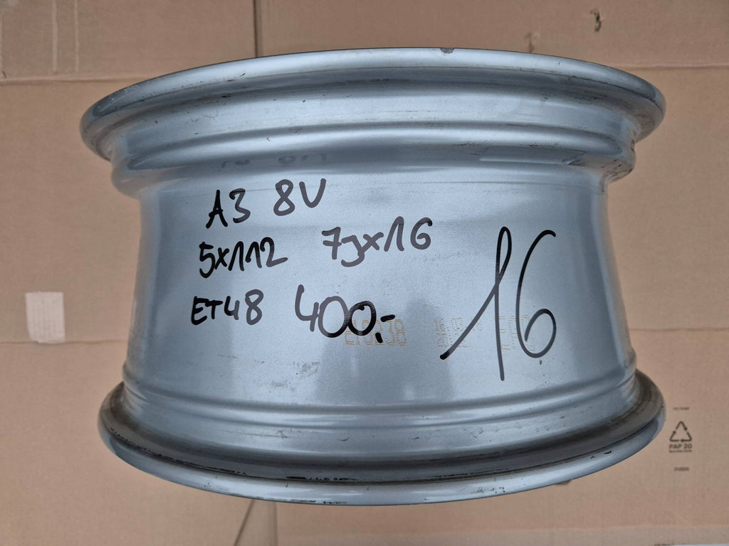 1x Alufelge 16 Zoll 6.5" 5x112 48ET 8V0601025CR Audi A3 Rim Wheel FEL2234851059wh