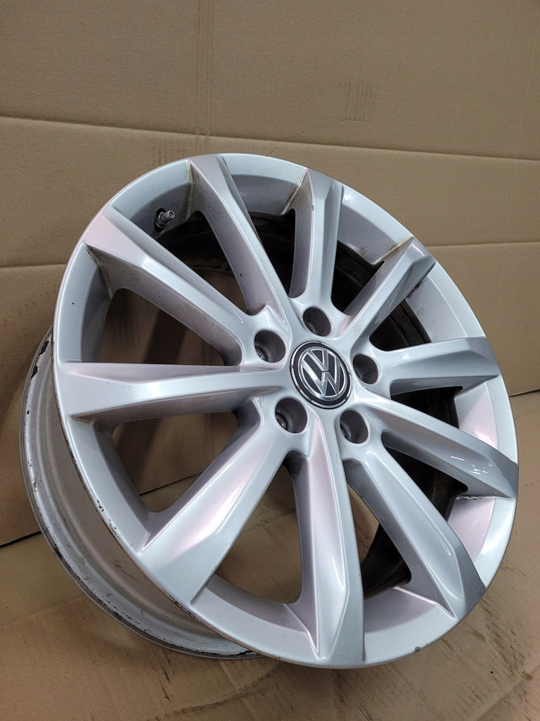 1x Alufelge 17 Zoll 6.5" 5x112 41ET Glanz Silber 3G0071497C VW Passat B8