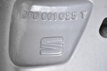 Load image into Gallery viewer, 1x Alufelge 17 Zoll 7.0" 5x112 49ET Glanz Silber 5F0601025T Seat Leon Rim Wheel FEL4945845261ly