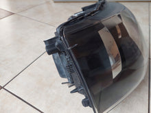 Laden Sie das Bild in den Galerie-Viewer, Frontscheinwerfer VW Transporter 7E1941016T Rechts Scheinwerfer Headlight