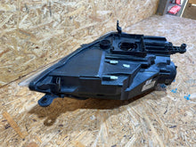 Laden Sie das Bild in den Galerie-Viewer, Frontscheinwerfer Seat Leon 5F1941007G Full LED Ein Stück (Rechts oder Links)