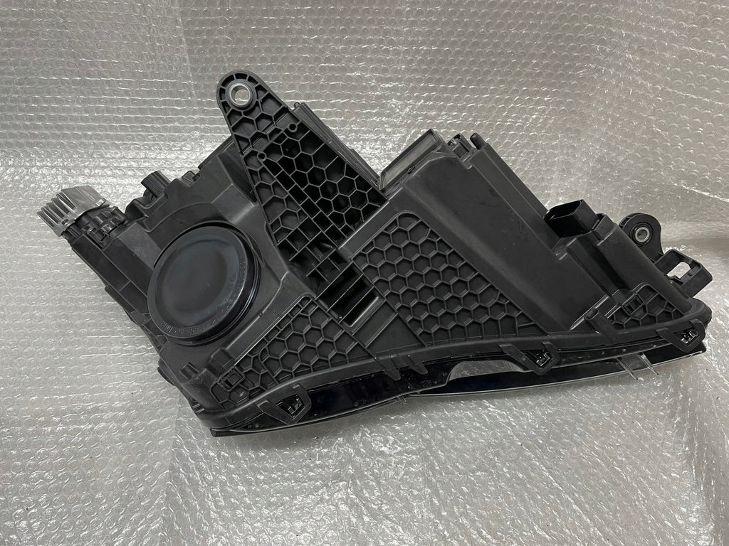 Frontscheinwerfer Skoda Superb III 3V1941015C LED Ein Stück (Rechts oder Links)