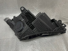 Load image into Gallery viewer, Frontscheinwerfer Skoda Superb III 3V1941015C LED Ein Stück (Rechts oder Links)