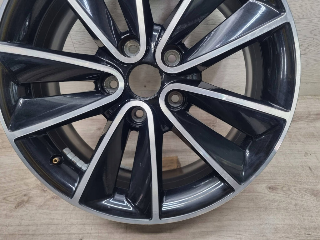 1x Alufelge 17 Zoll 7.0" 5x114.3 49ET 403003986R Renault Megane Iii Rim Wheel FEL4440948247ar